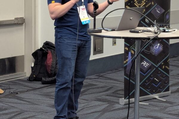 PXL_20251106_022628768